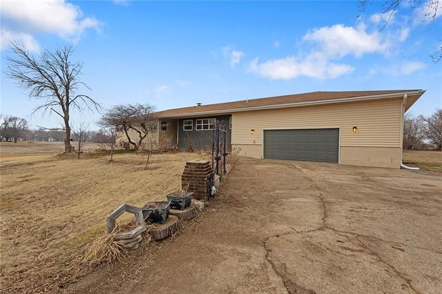 200 Lakecrest Boulevard, Rushville, MO 64484