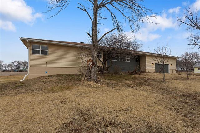 200 Lakecrest Boulevard, Rushville, MO 64484