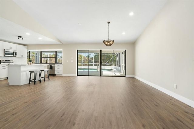 210 SE Crosspoint Drive, Port St. Lucie, Port St Lucie, FL 34983