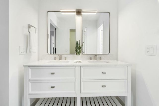 210 SE Crosspoint Drive, Port St. Lucie, Port St Lucie, FL 34983