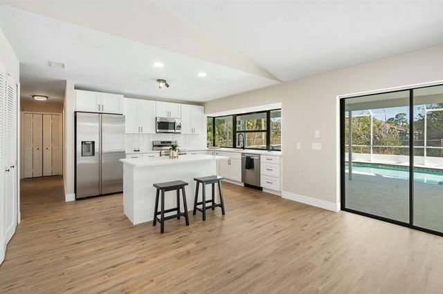 210 SE Crosspoint Drive, Port St. Lucie, Port St Lucie, FL 34983