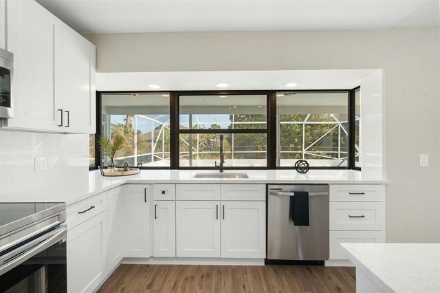 210 SE Crosspoint Drive, Port St. Lucie, Port St Lucie, FL 34983