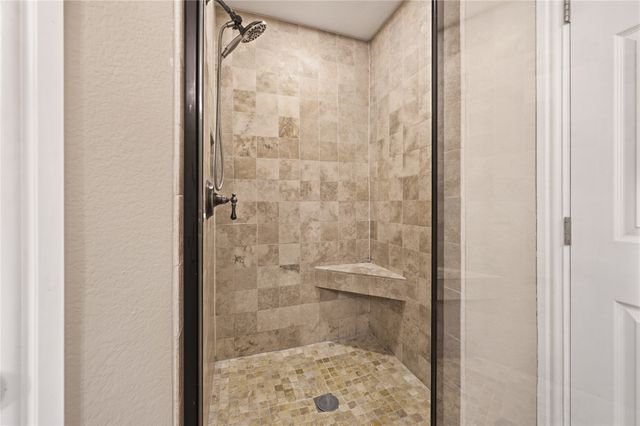 4424 Calmont Avenue, Fort Worth, TX 76107