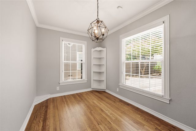 4424 Calmont Avenue, Fort Worth, TX 76107