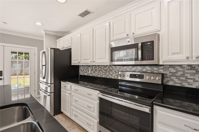4424 Calmont Avenue, Fort Worth, TX 76107