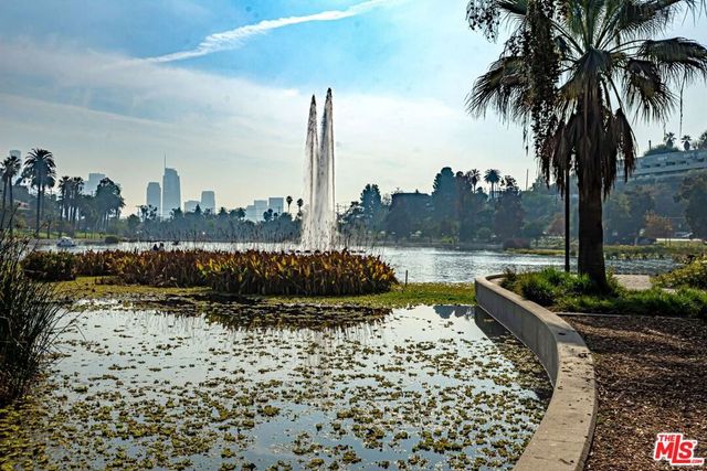 1016 Laguna Avenue, Los Angeles, CA 90026