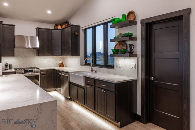 197 White Horse Loop, Bozeman, MT 59718