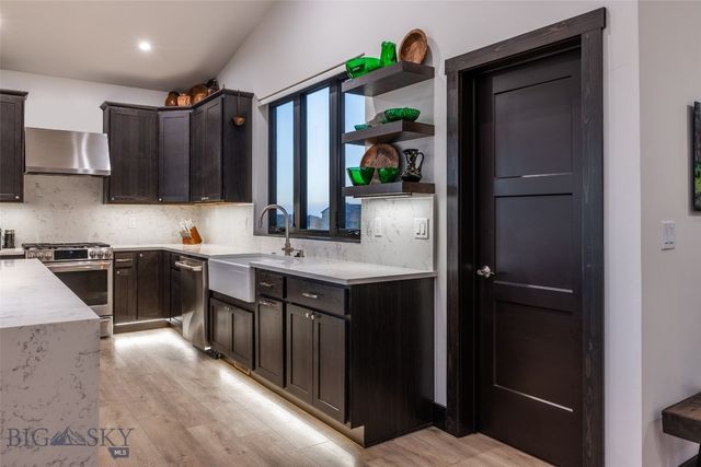 197 White Horse Loop, Bozeman, MT 59718