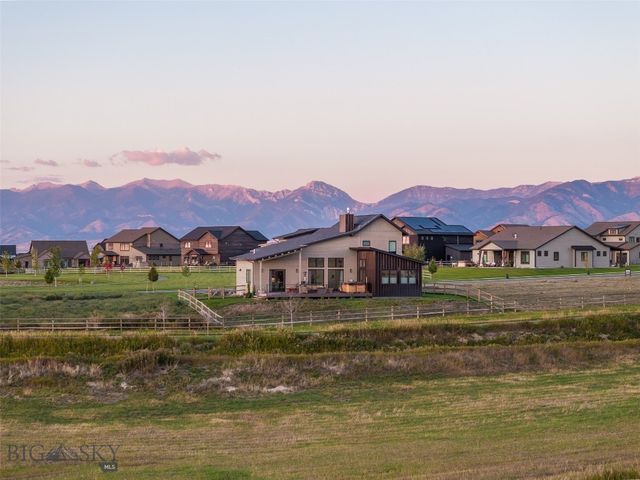 197 White Horse Loop, Bozeman, MT 59718