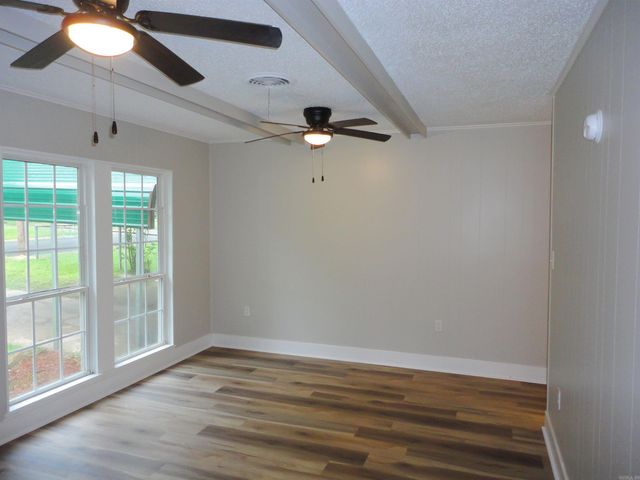 815 Desoto Place, Benton, AR 72015