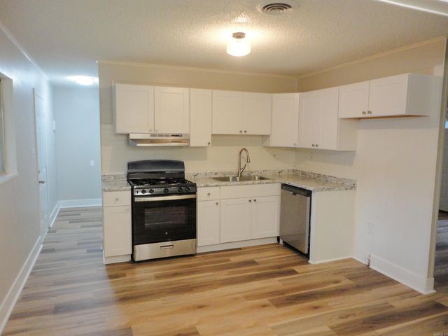 815 Desoto Place, Benton, AR 72015