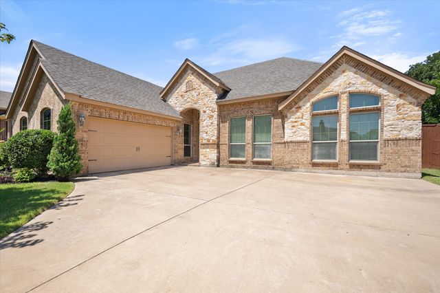 441 Corriente Trail, Azle, TX 76020