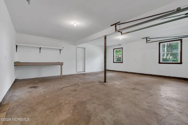 46 Balloch Place, Red Bank, NJ 07701