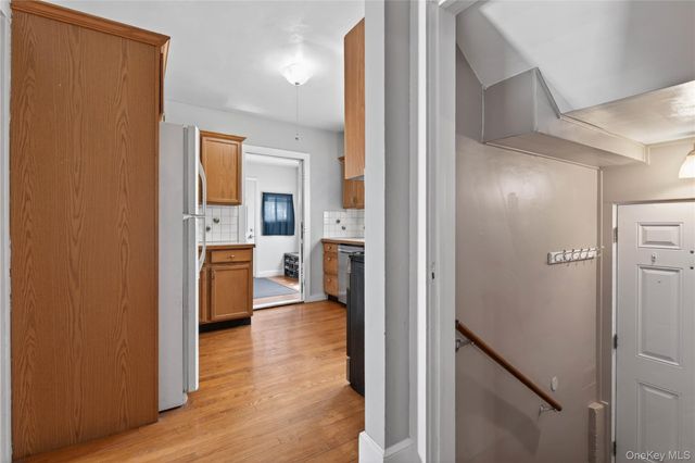 82 California Avenue, Middletown, NY 10940
