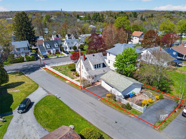 82 California Avenue, Middletown, NY 10940