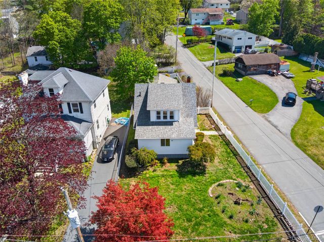 82 California Avenue, Middletown, NY 10940
