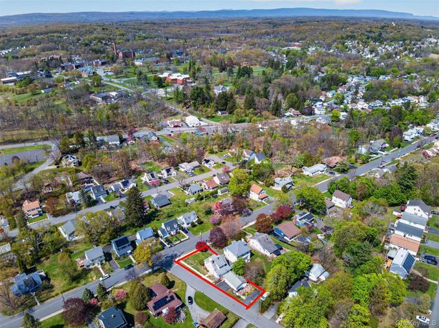 82 California Avenue, Middletown, NY 10940