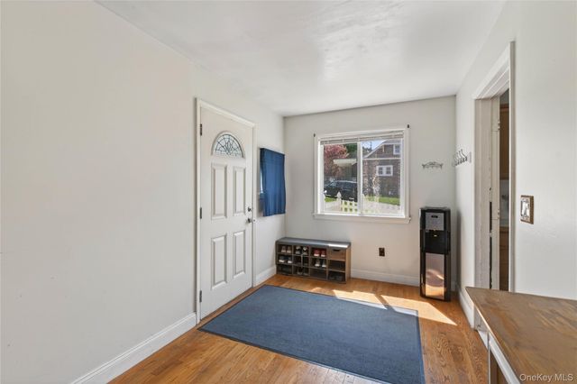 82 California Avenue, Middletown, NY 10940
