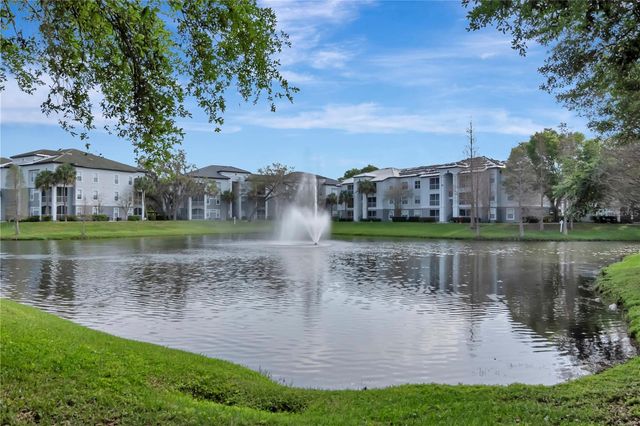 5713 LEGACY CRESCENT PLACE 101, Riverview, FL 33578