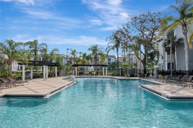 5713 LEGACY CRESCENT PLACE 101, Riverview, FL 33578