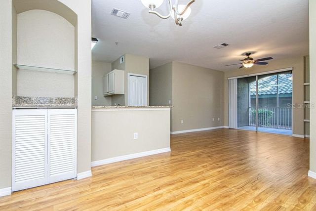 5713 LEGACY CRESCENT PLACE 101, Riverview, FL 33578
