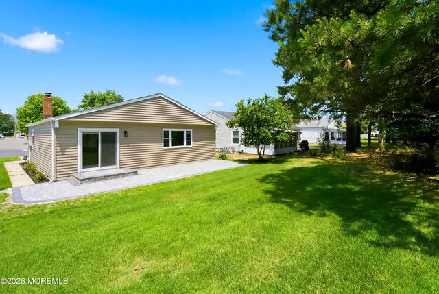 157 Cabrillo Boulevard, Toms River, NJ 08757