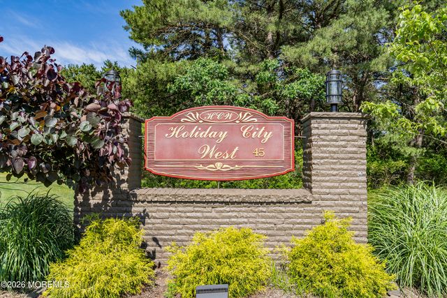 157 Cabrillo Boulevard, Toms River, NJ 08757