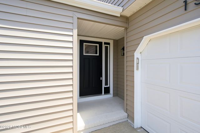 157 Cabrillo Boulevard, Toms River, NJ 08757