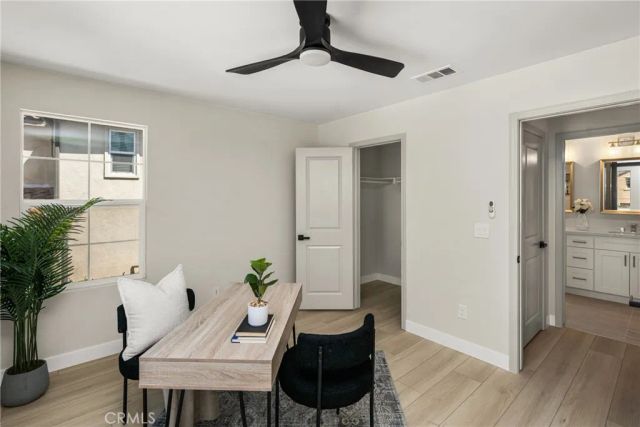 705 E Lemon Swirl, Azusa, CA 91702