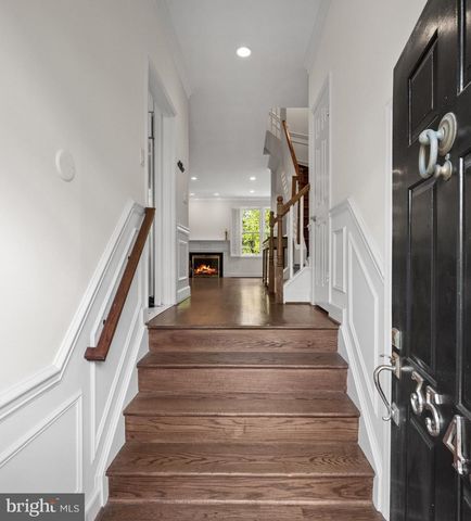 3545 WINFIELD LN NW, Washington, DC 20007