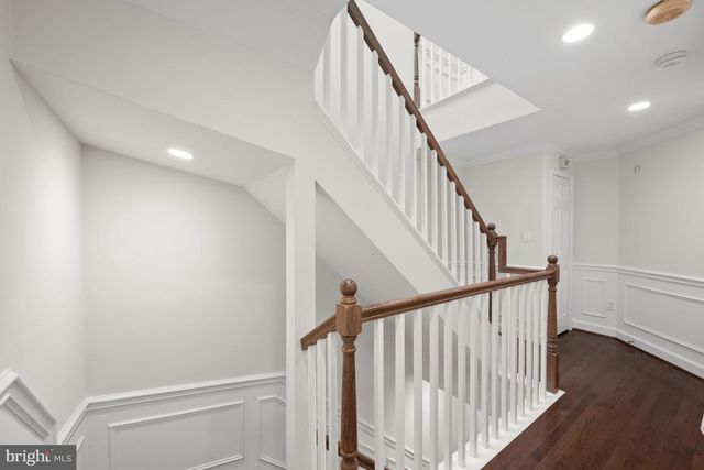 3545 WINFIELD LN NW, Washington, DC 20007
