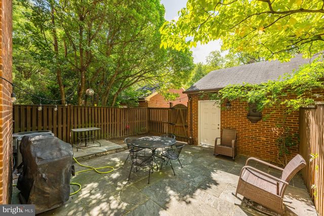 3545 WINFIELD LN NW, Washington, DC 20007