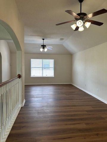 8627 Sweet Pasture Drive, Tomball, TX 77375
