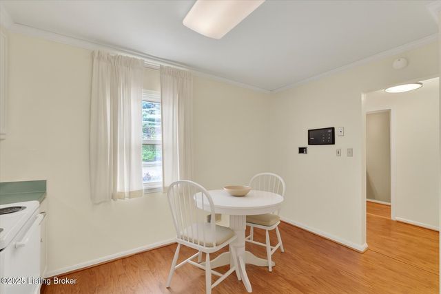 1208 Dalmally Ct, Louisville, KY 40222