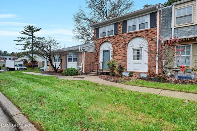 1208 Dalmally Ct, Louisville, KY 40222