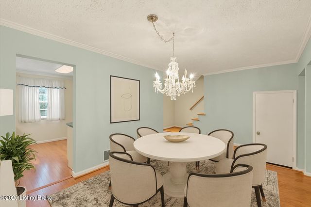 1208 Dalmally Ct, Louisville, KY 40222