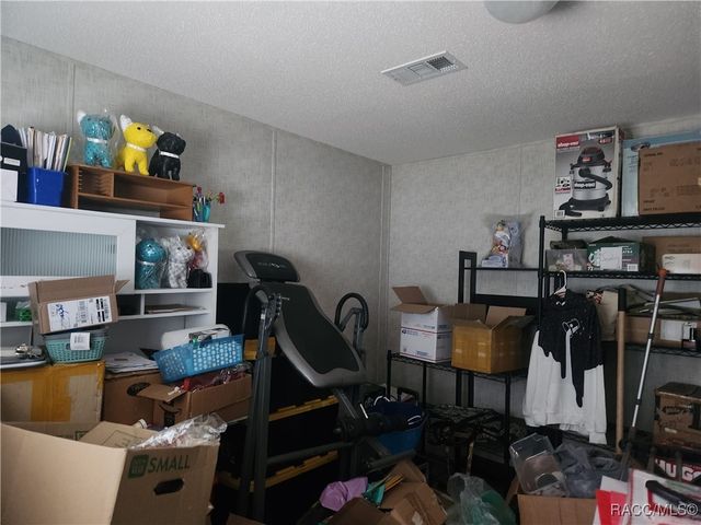 7988 E Northlake Drive, Floral City, FL 34436