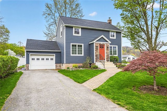 1234 Canandaigua Rd, Palmyra, NY 14522
