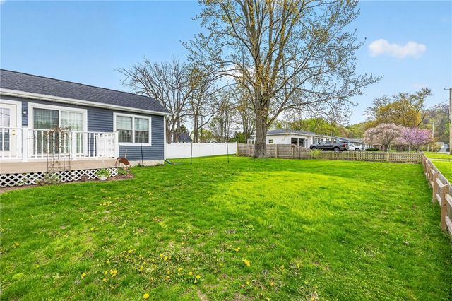 1234 Canandaigua Rd, Palmyra, NY 14522