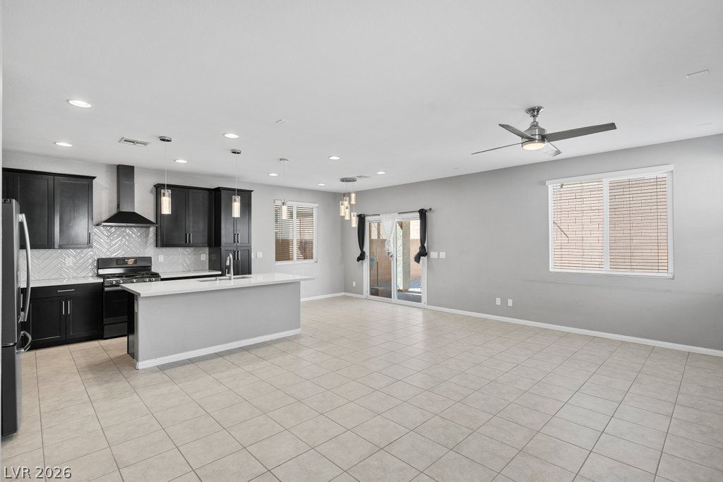 364 Free Fall Avenue, North Las Vegas, NV 89084 — photo 5