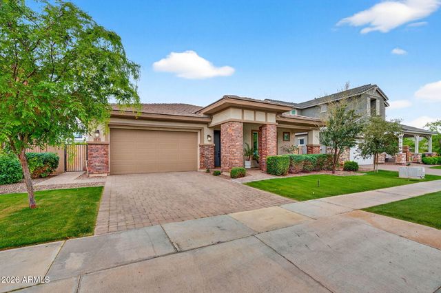 3835 E AUSTIN Drive, Gilbert, AZ 85296