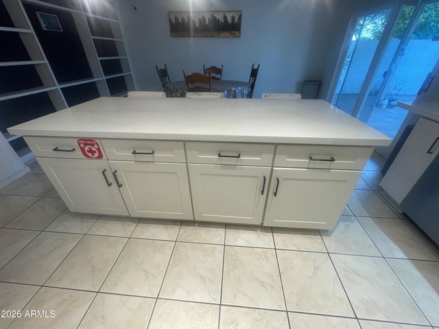 4020 W SWEETWATER Avenue, Phoenix, AZ 85029