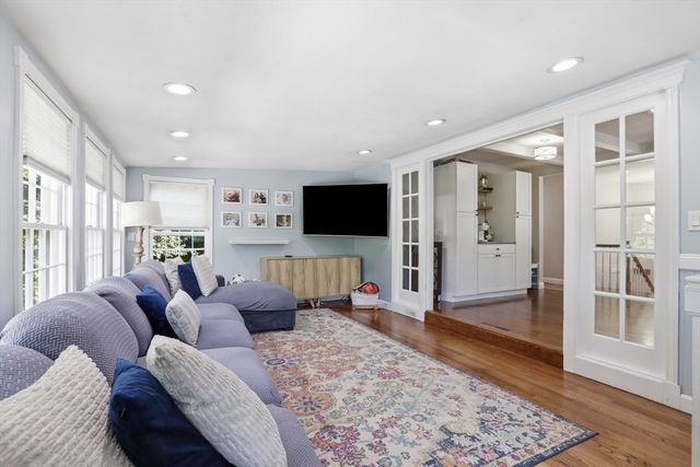 60-R Jasper St, Saugus, MA 01906