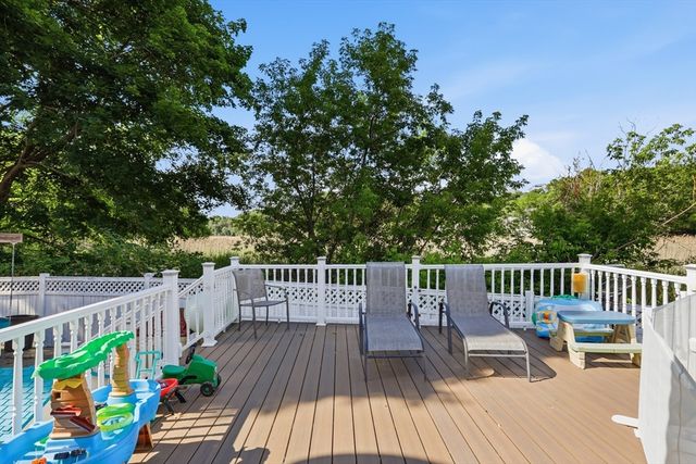60-R Jasper St, Saugus, MA 01906