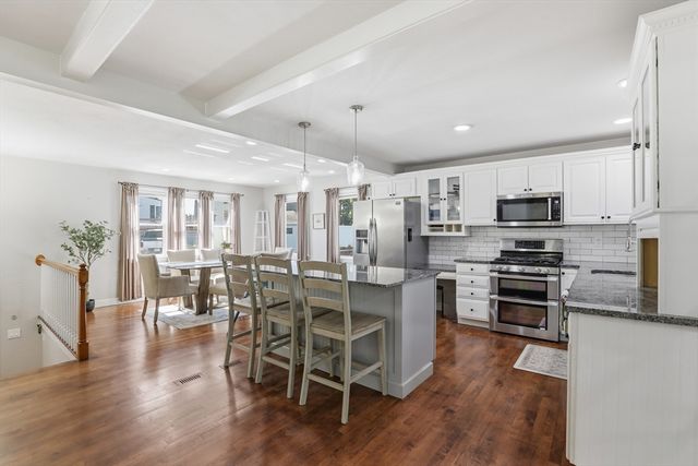 60-R Jasper St, Saugus, MA 01906