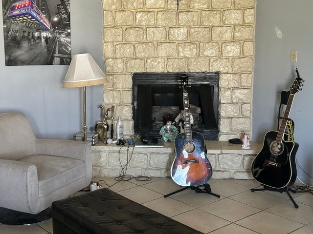 14904 Springfield Avenue, Midlothian, IL 60445