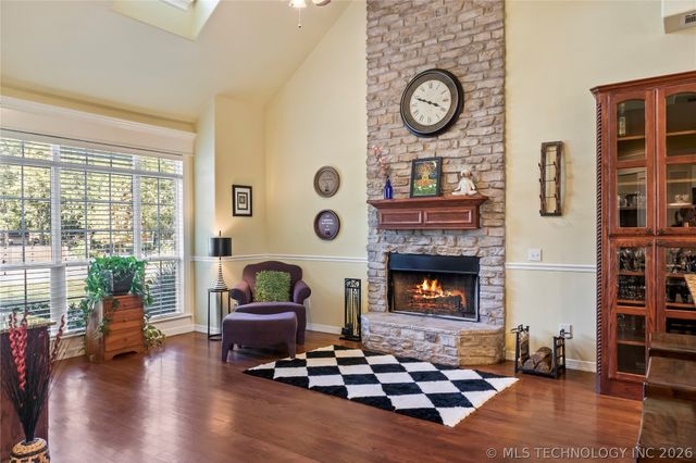 19524 E 74th Place North, Owasso, OK 74055