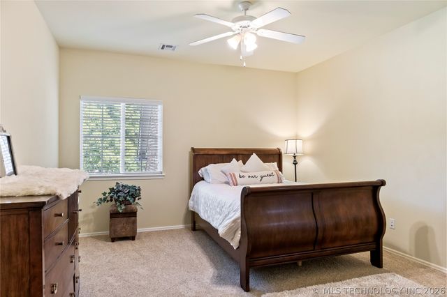 19524 E 74th Place North, Owasso, OK 74055