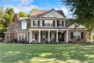 19524 E 74th Place North, Owasso, OK 74055