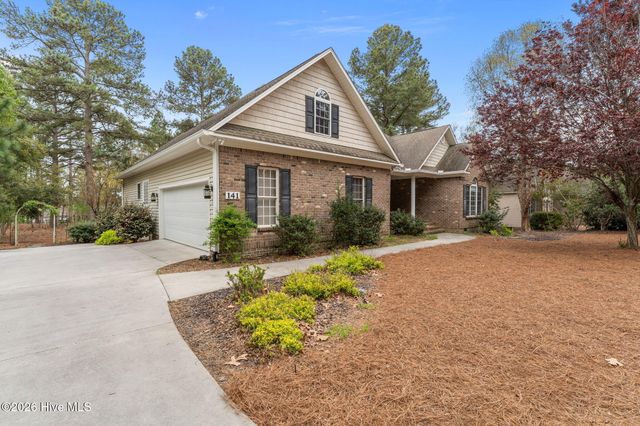 141 Longleaf Drive, West End, NC 27376